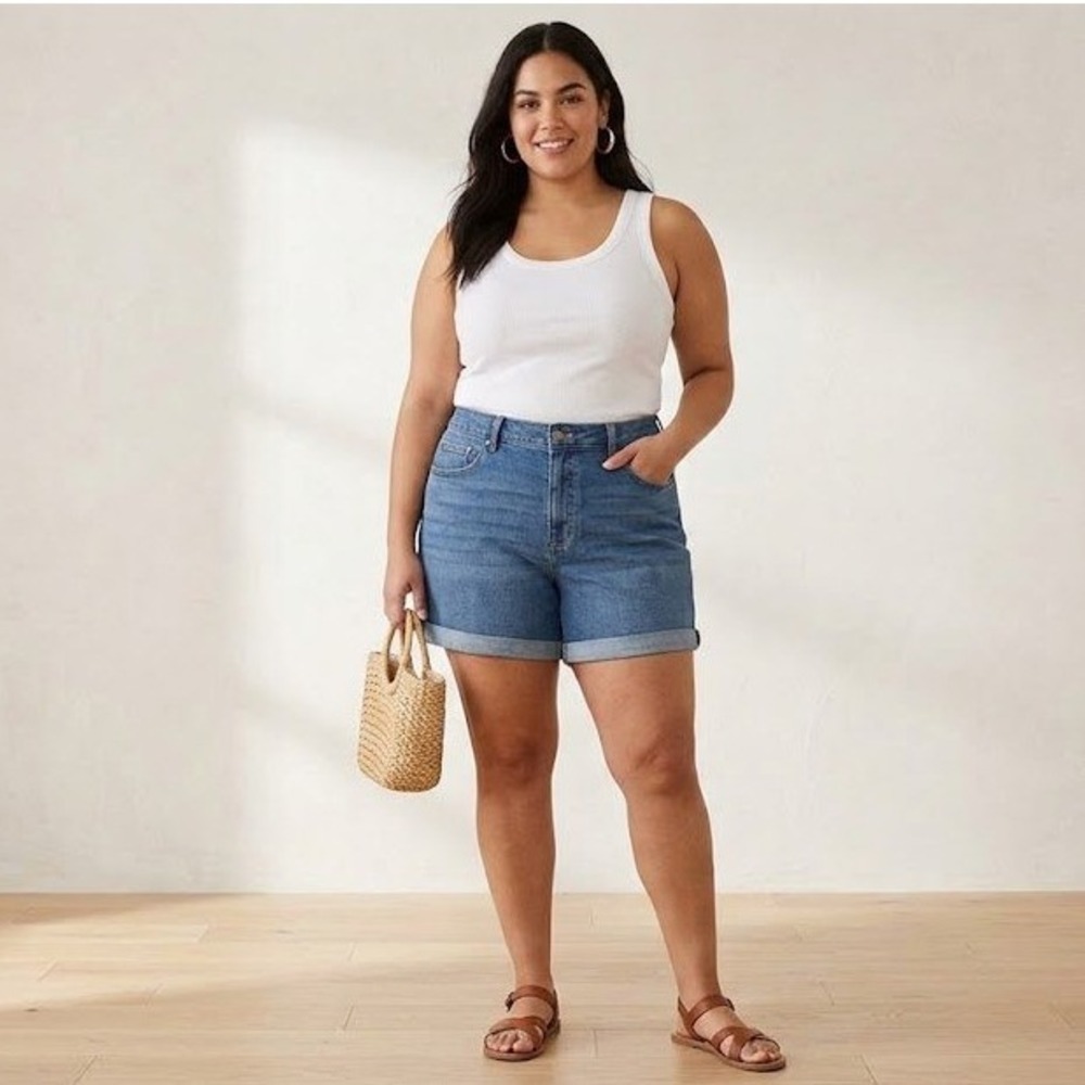NWT‎ Sonoma Goods For Life High Rise Mom Shorts Blue Cuffed Denim Stretch 16W
